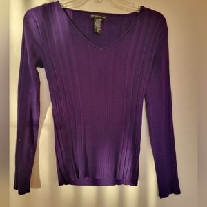 Lady's ribbed sweater